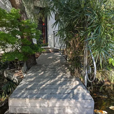 Family With Private Terrace *